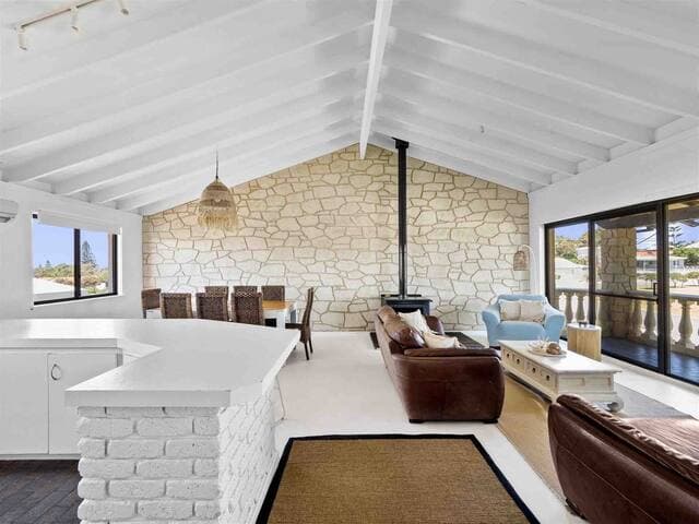 Book call 0423308840 Save!