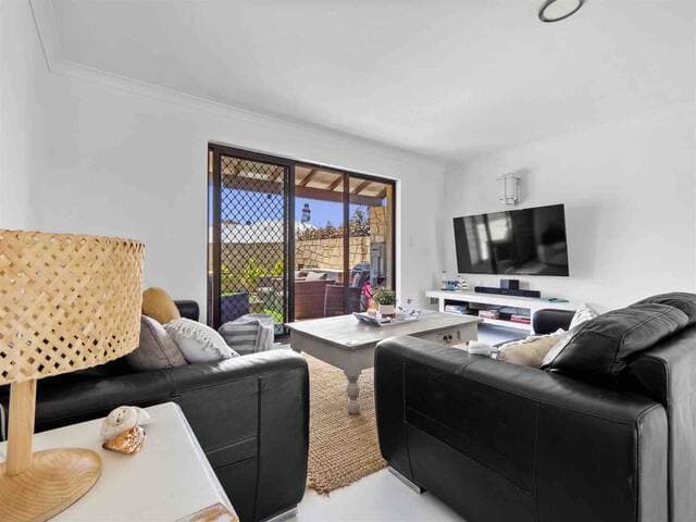 Large, fun, and spacious downstairs TV room for the kids, while the adults enjoy a relaxing glass of red or port upstairs. Everyone will have plenty of room to ensure it never feels crowded.