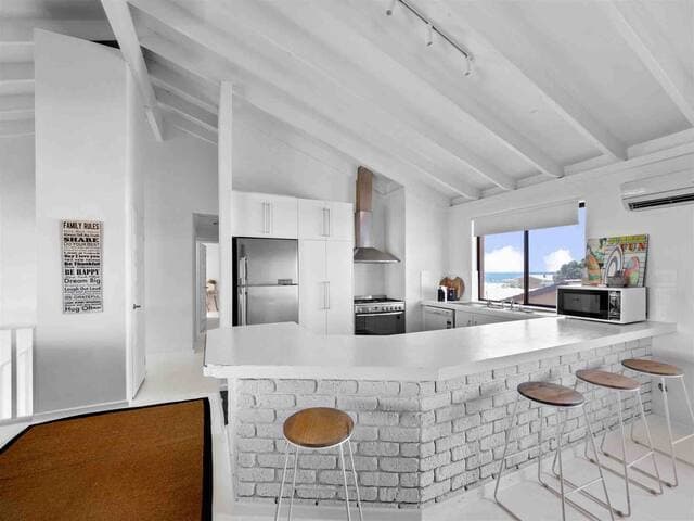 Get ready to unleash your culinary creativity in our fully equipped kitchen. All you need to do is bring your groceries, and you're set to cook up a storm!
Stunning view outside