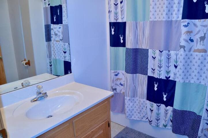 Lake House Getaway - Dale Hollow