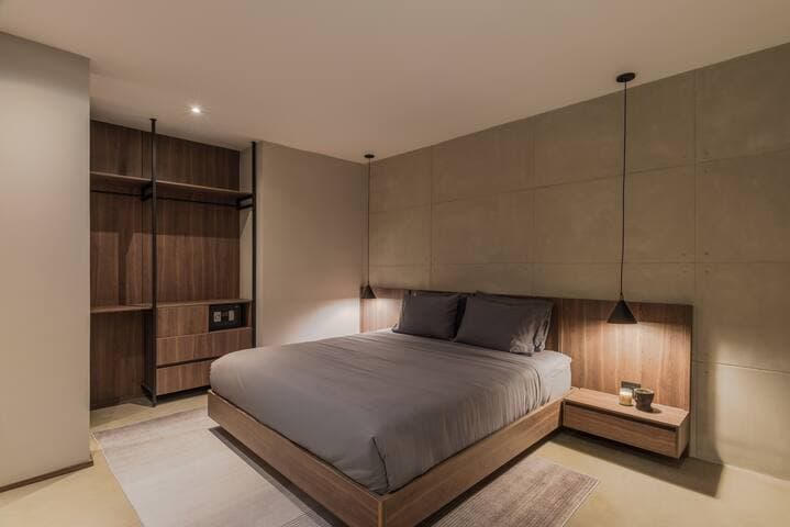 CasaOded#5 VIP Jacuzzi Suites & Private Disco Club