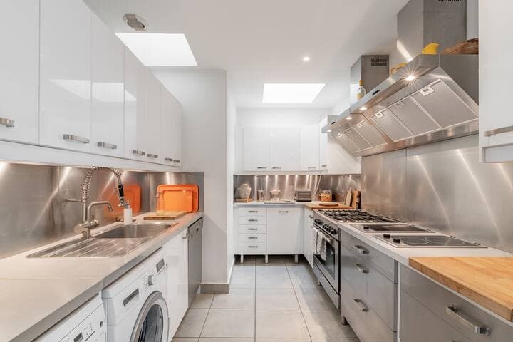 «Maison Gairard» bord de Mer, centre ville, Bandol