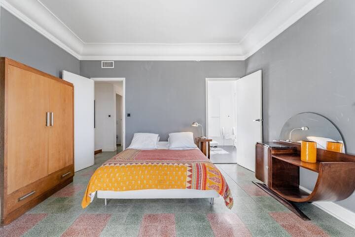 «Maison Gairard» bord de Mer, centre ville, Bandol