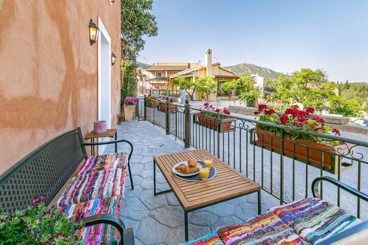 The Heritage Cottage in Doukades