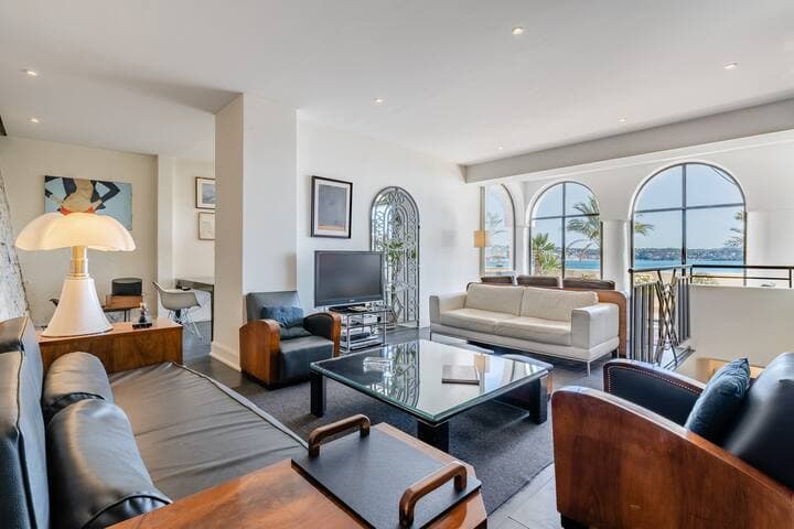 «Maison Gairard» bord de Mer, centre ville, Bandol