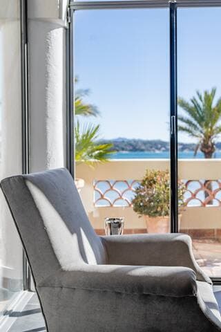 «Maison Gairard» bord de Mer, centre ville, Bandol