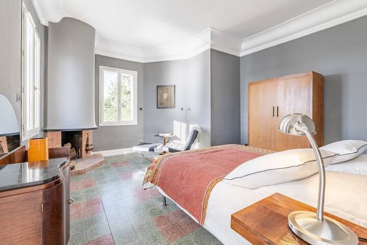 «Maison Gairard» bord de Mer, centre ville, Bandol