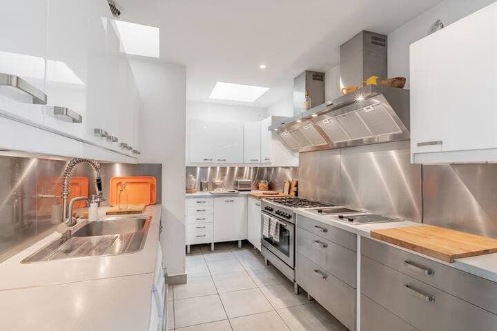 «Maison Gairard» bord de Mer, centre ville, Bandol