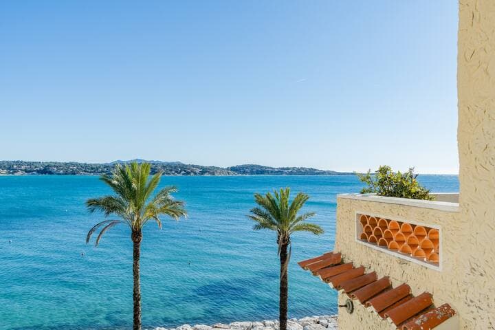 «Maison Gairard» bord de Mer, centre ville, Bandol