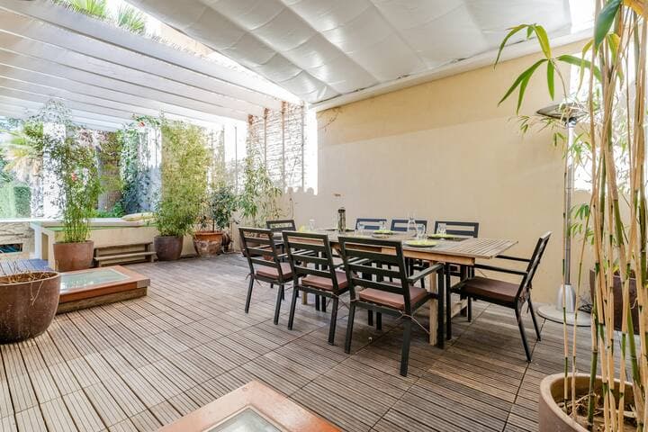 «Maison Gairard» bord de Mer, centre ville, Bandol