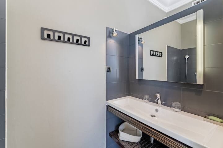 «Maison Gairard» bord de Mer, centre ville, Bandol