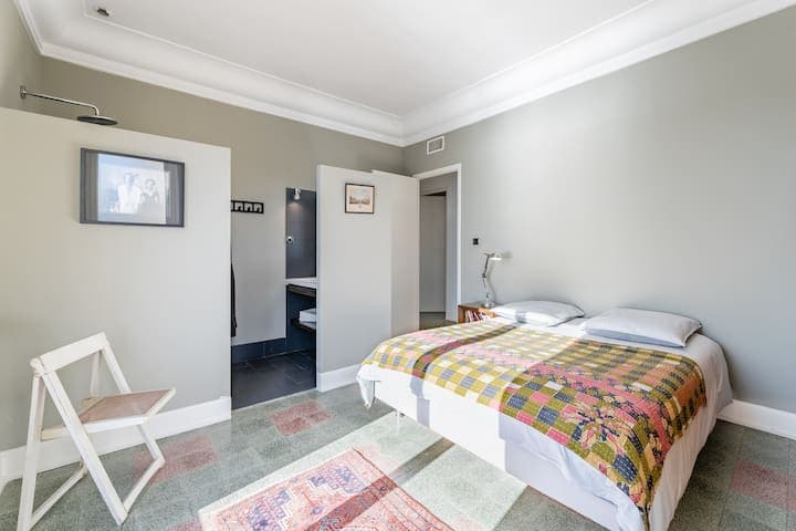 «Maison Gairard» bord de Mer, centre ville, Bandol