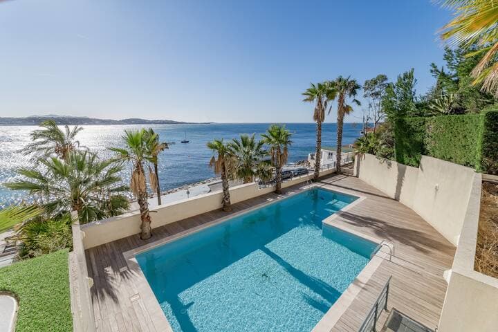 «Maison Gairard» bord de Mer, centre ville, Bandol