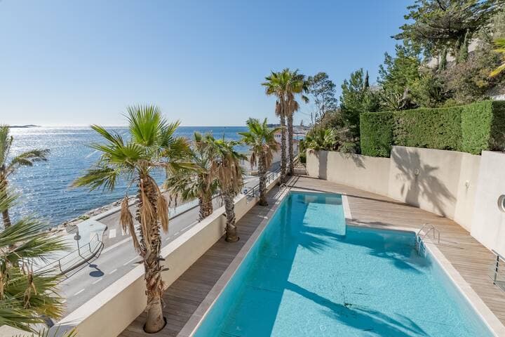 «Maison Gairard» bord de Mer, centre ville, Bandol