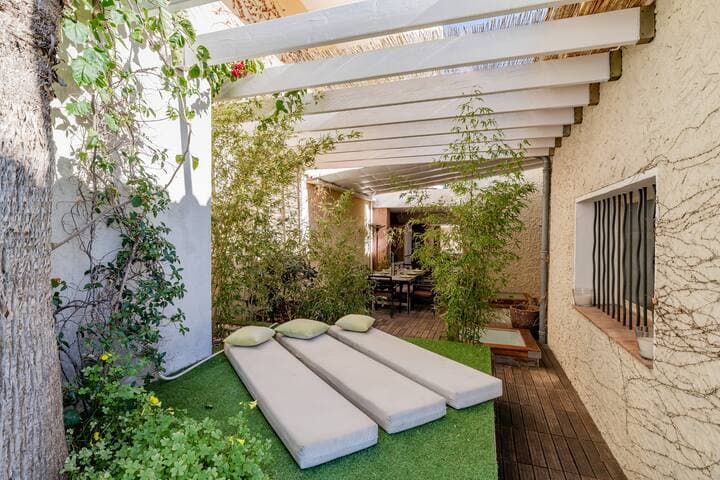 «Maison Gairard» bord de Mer, centre ville, Bandol