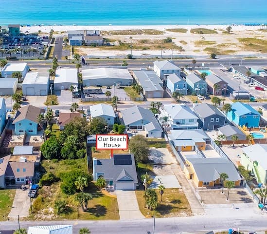 A leisurely stroll or drive to beach access 12. Almost hidden, this access is rarely used by tourists.