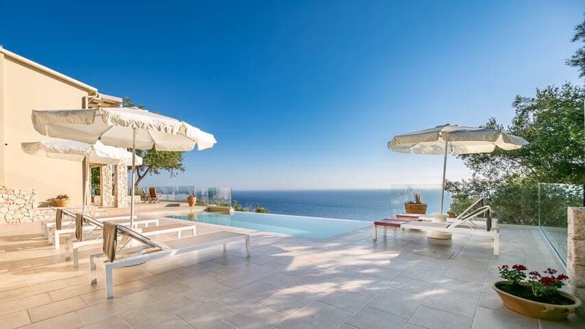 Ocean View Luxury Villa Ethra