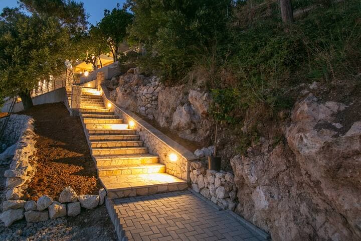 Ocean View Luxury Villa Ethra