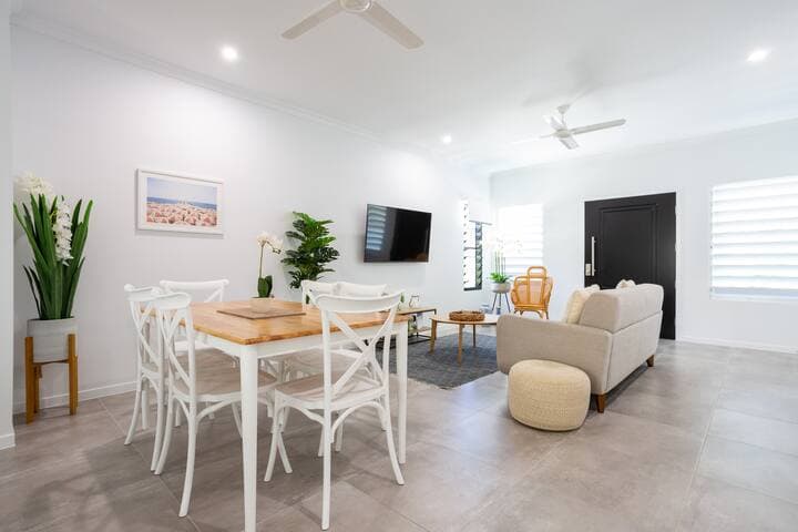 Our home is designed on an open plan living style, which is very spacious, room for everyone. Of course, you create even more room by opening the sliding glass door on the back porch/patio.