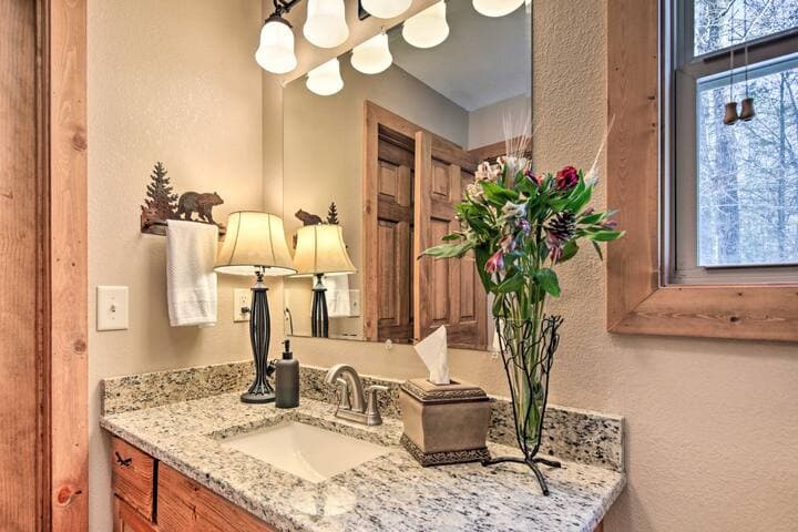 En-Suite Bathroom | Hair Dryer