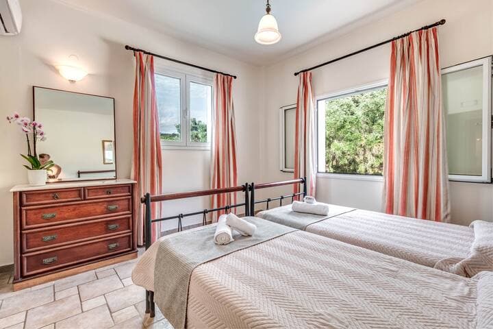 Agios Stefanos Bay - Villa Anna