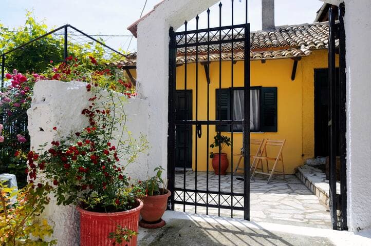 Traditional Cottage on the hillside of Antiperni