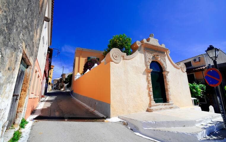 Traditional Cottage on the hillside of Antiperni