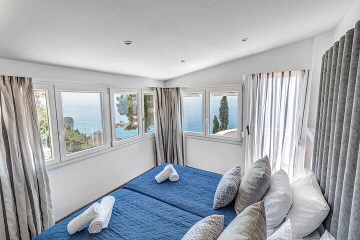Ocean View Luxury Villa Nefeli