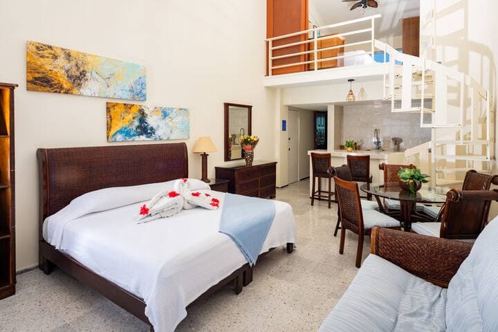 Downstair living/sleeping area with kitchen.