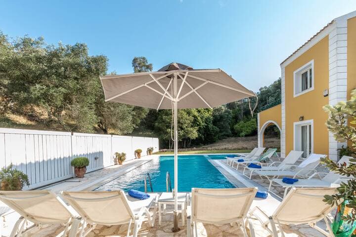 Agios Stefanos Bay - Villa Anna