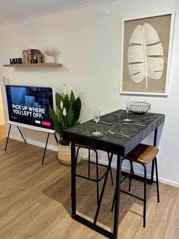 Palm Studio Villa - Cute breakfast bar