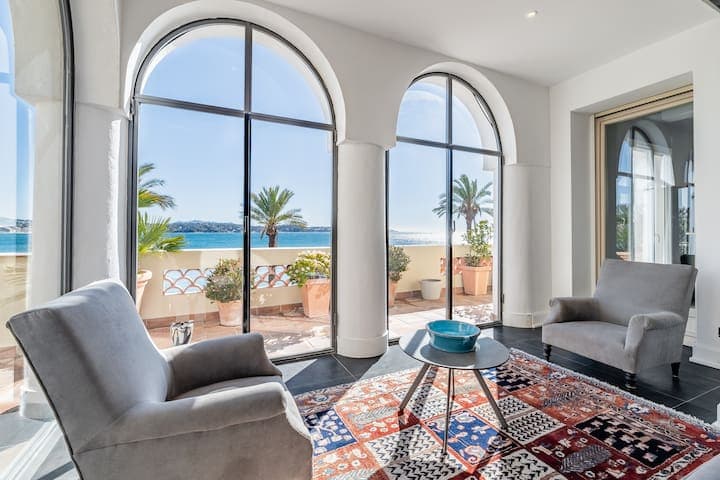 «Maison Gairard» bord de Mer, centre ville, Bandol