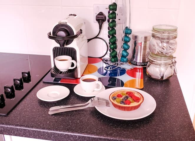 Central+Uni | Kitchen+Garden+WFH | Rail Station