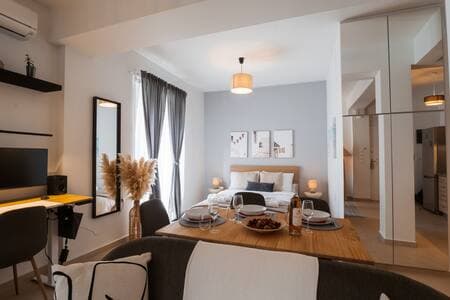 Just imagine relaxing here with a glass of wine.
Don’t miss out—see the full vibe over at @CapraEurope!