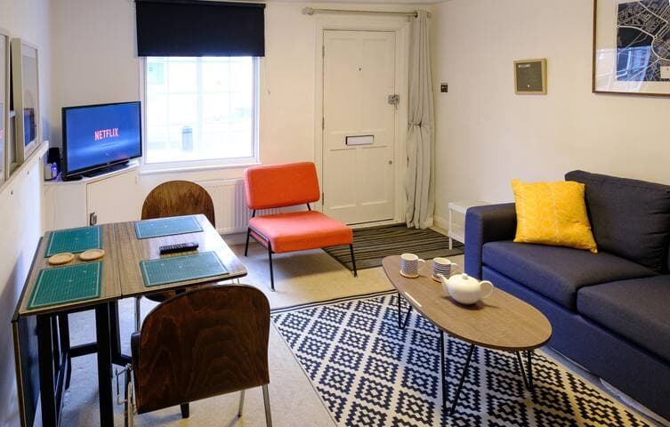 Central+Uni | Kitchen+Garden+WFH | Rail Station