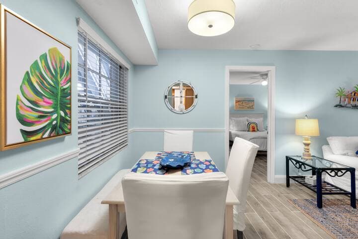 Dining table comfortably seat 6; extra chair in 2nd bedroom.