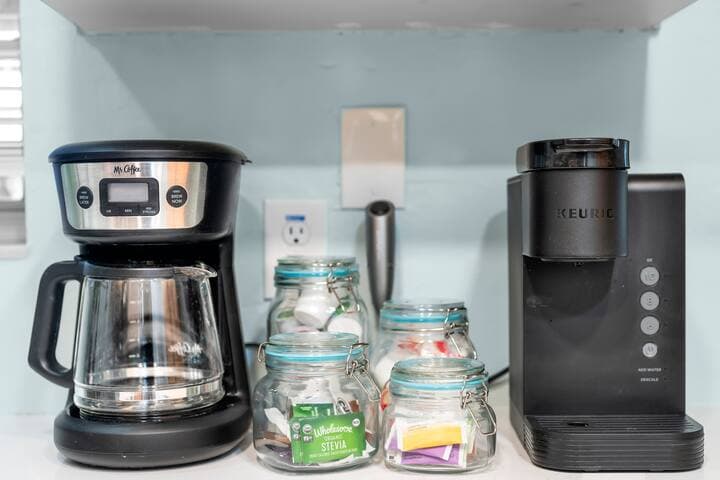 Coffee lovers — we got you! Classic Mr Coffee drip, Keurig and a French press.