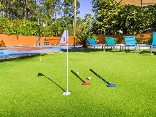 Hot Tub + Nespresso Bar + Spa