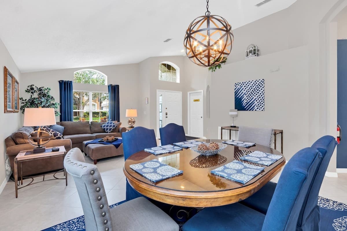 Dining Room/Living Room