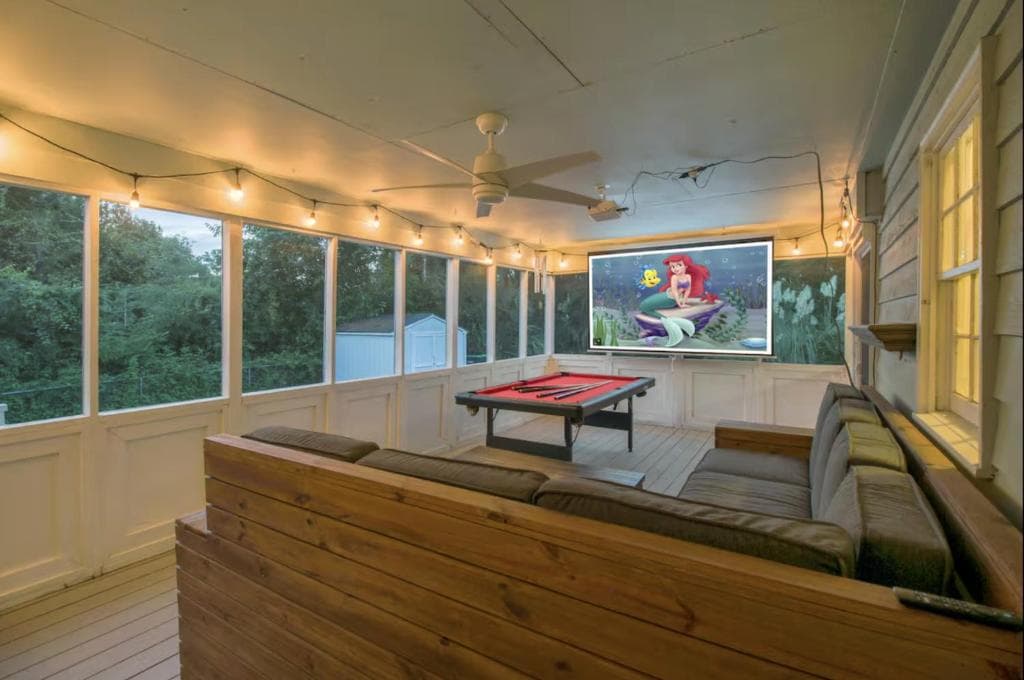 Game Room - 100 inch projector - By Marsh