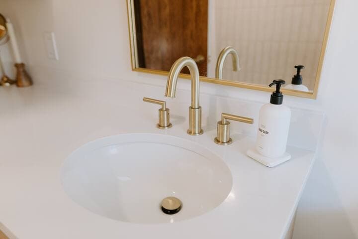 White Bear Weekend | Patio & Pets for 4 Guests