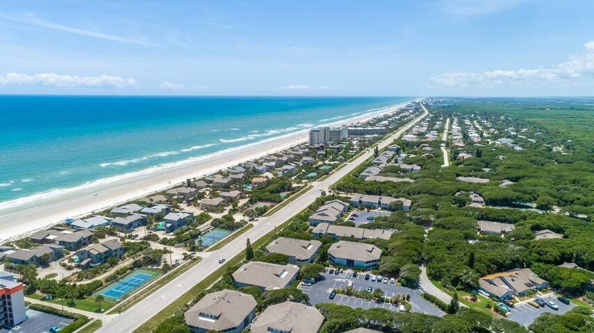 Sea Woods Beachside villa, 3 pools + amenities!